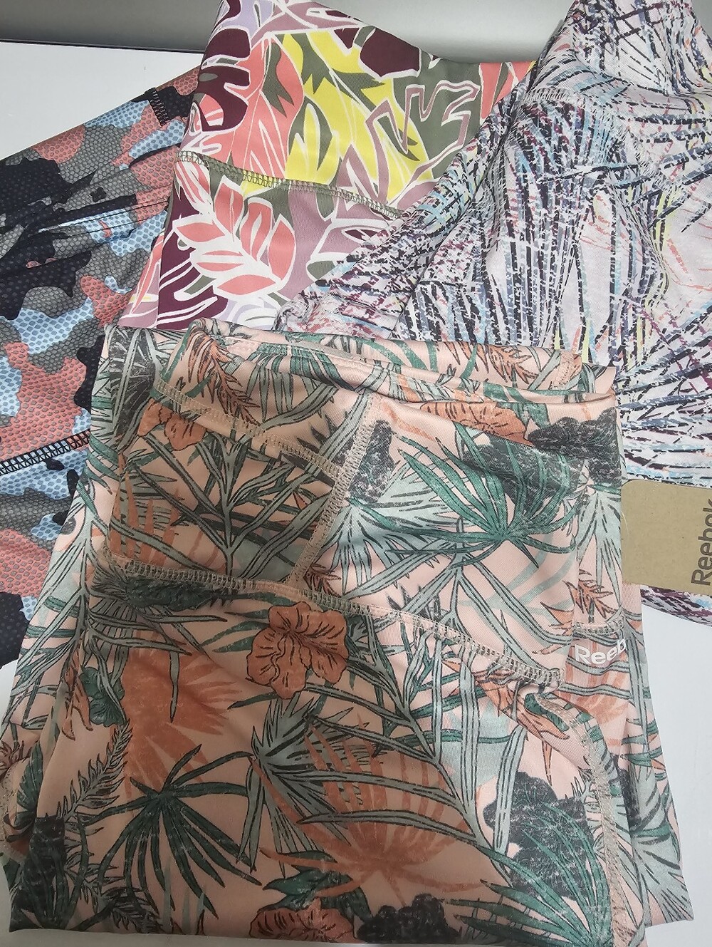 Bundel Tropical Print Mini Skirt in Peach, Green, Coral XL Leggings